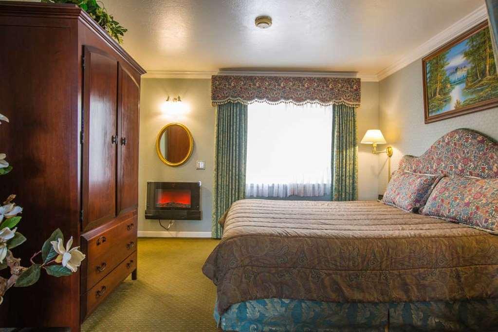 Carmel Inn & Suites Zimmer foto